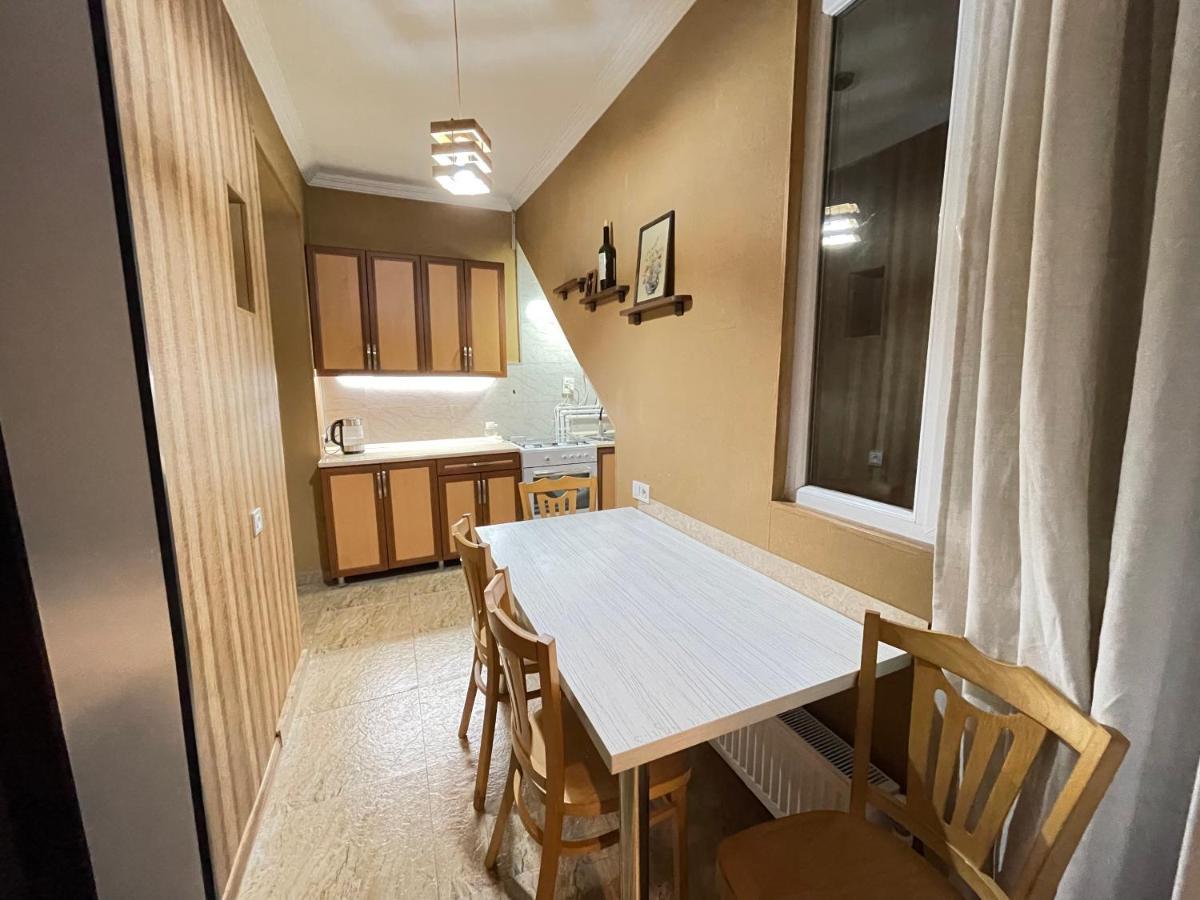 La Casa De Tbilisi Leilighet Eksteriør bilde